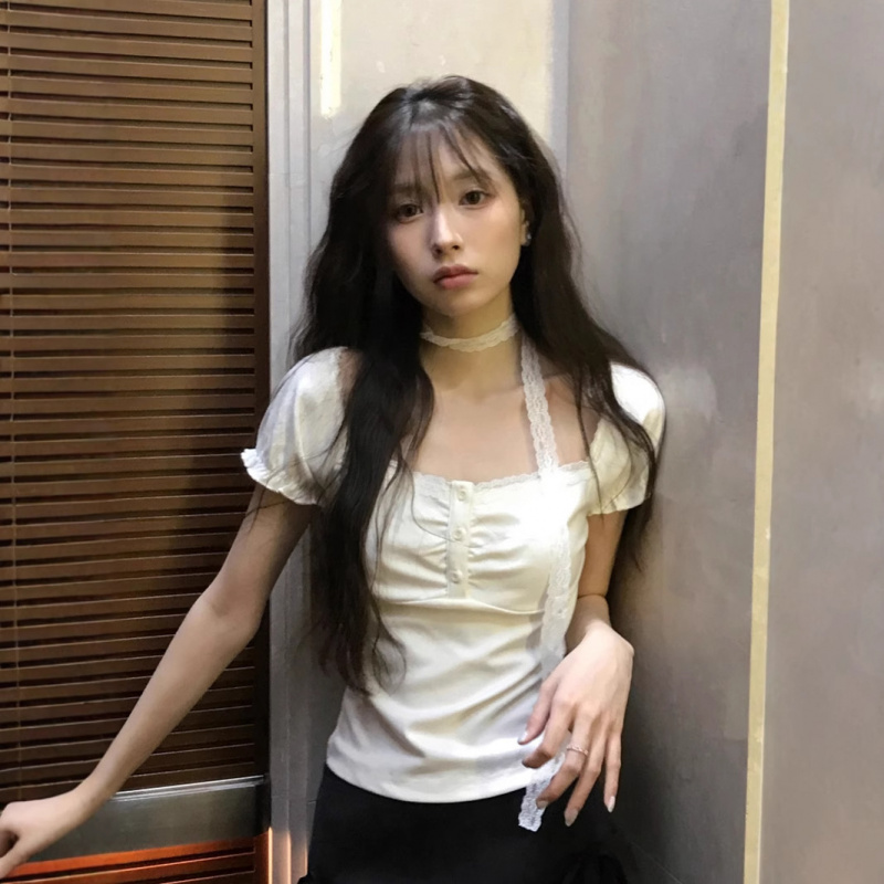 法式蕾丝围脖短袖T恤外贸新品排扣褶皱温柔甜美休闲泡泡袖上衣短
