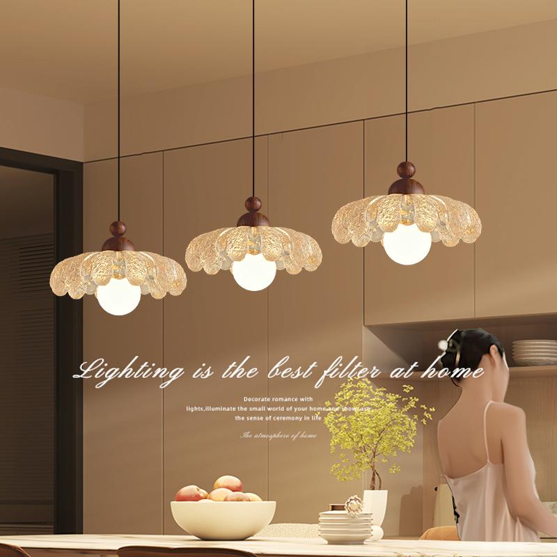 法式中古风餐厅吊灯黑胡桃实木过道灯餐桌吧台灯2025新款中山灯具