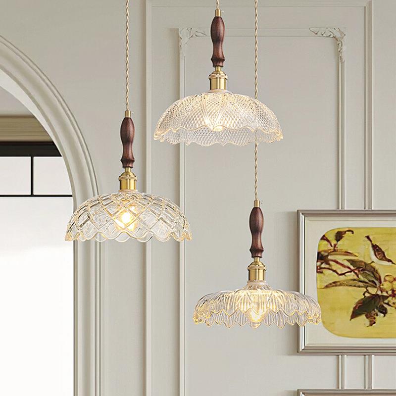 法式网红三头餐厅灯复古日式铝材玻璃吊灯胡桃木饭厅餐桌吧台灯具
