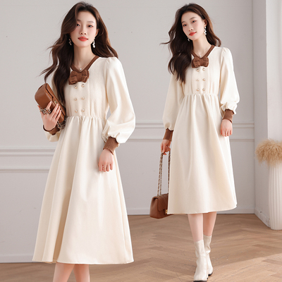 实拍秋冬新款小香风双排扣法式长袖连衣裙女过膝高级感小个子长裙