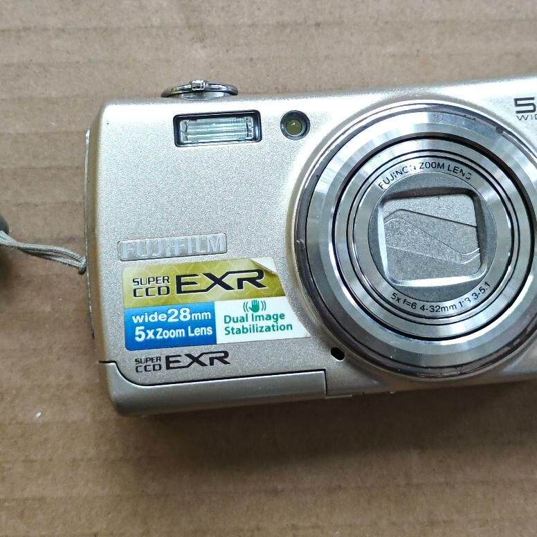 富士F200EXR 数码相机 金色1200万像素 5倍光学变焦议价维修