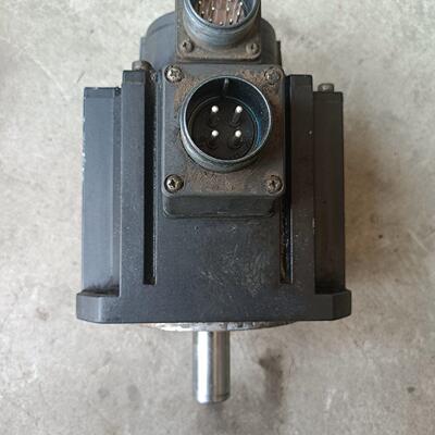 MDME152GCGM 松下伺服电机 1.5KW 实景拍摄 价格可咨询议价维修