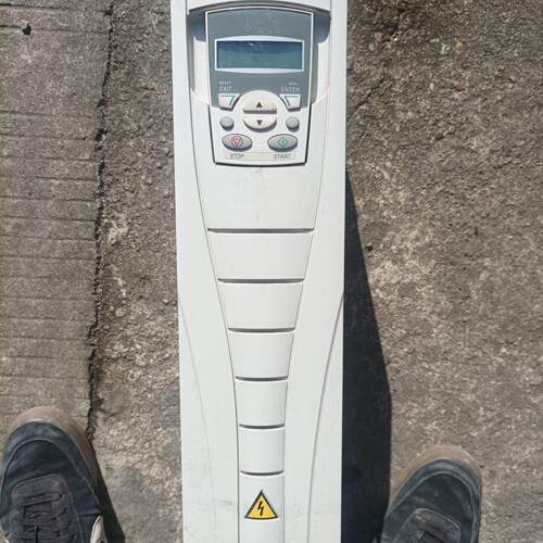 ACS510 ABB变频器 7.5KW 工业工控调速装置议价维修