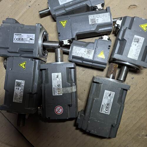 1FL2203-4AG00-1HC0 伺服电机 工控自动化配件议价维修