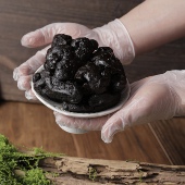 青城山九蒸九晒黄精中药材开袋即食黄精