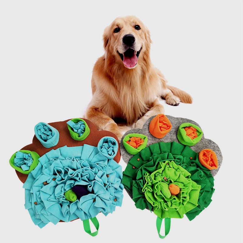厂家直供宠物彩色爪形嗅闻垫狗狗娱乐玩具减肥慢食绒布玩具毯批发