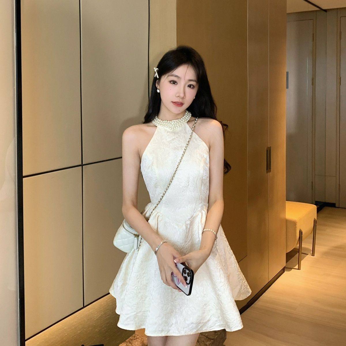 2025早秋新款自然系穿搭国风白色连衣裙女夏高级感蓬蓬裙改良旗袍