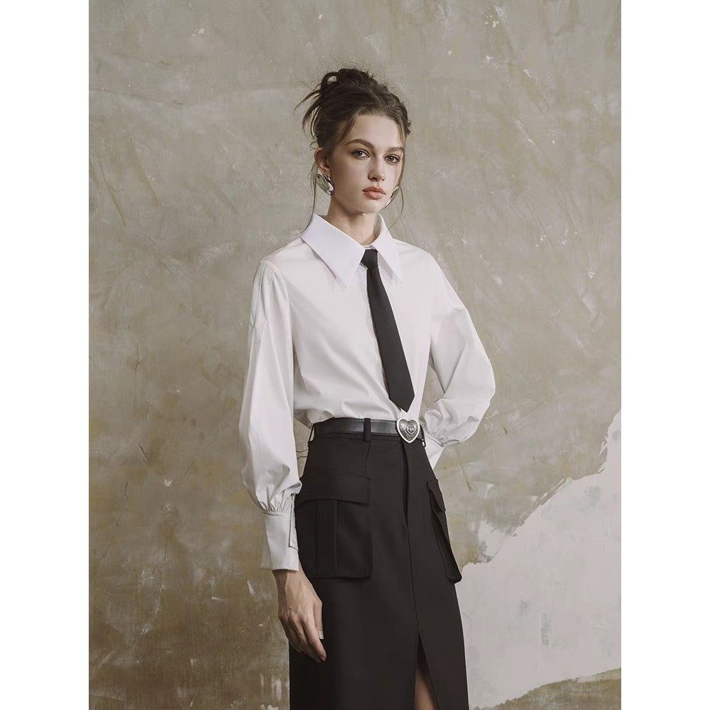 方领纯棉白衬衫女长袖新职场工作服领带尖领上衣灯笼百搭休闲底裤