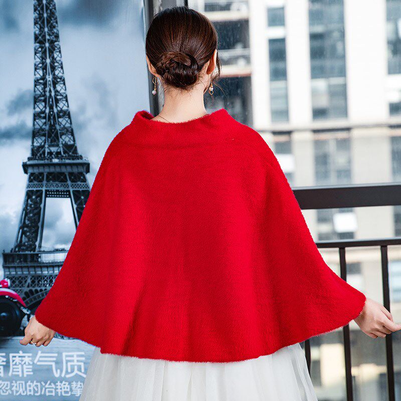 婚纱礼服披肩斗篷新娘结婚旗袍外搭保暖秋冬季大码礼仪披风仿皮草