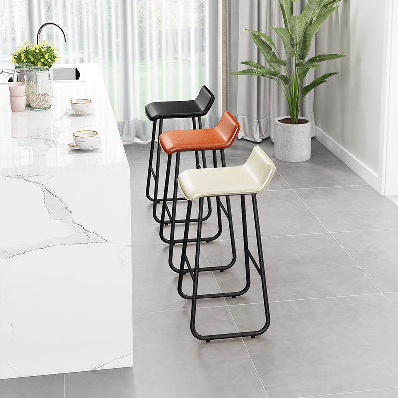 现代简约铁艺酒吧皮艺椅子家用客厅休闲高脚椅奶茶店吧台金属椅子