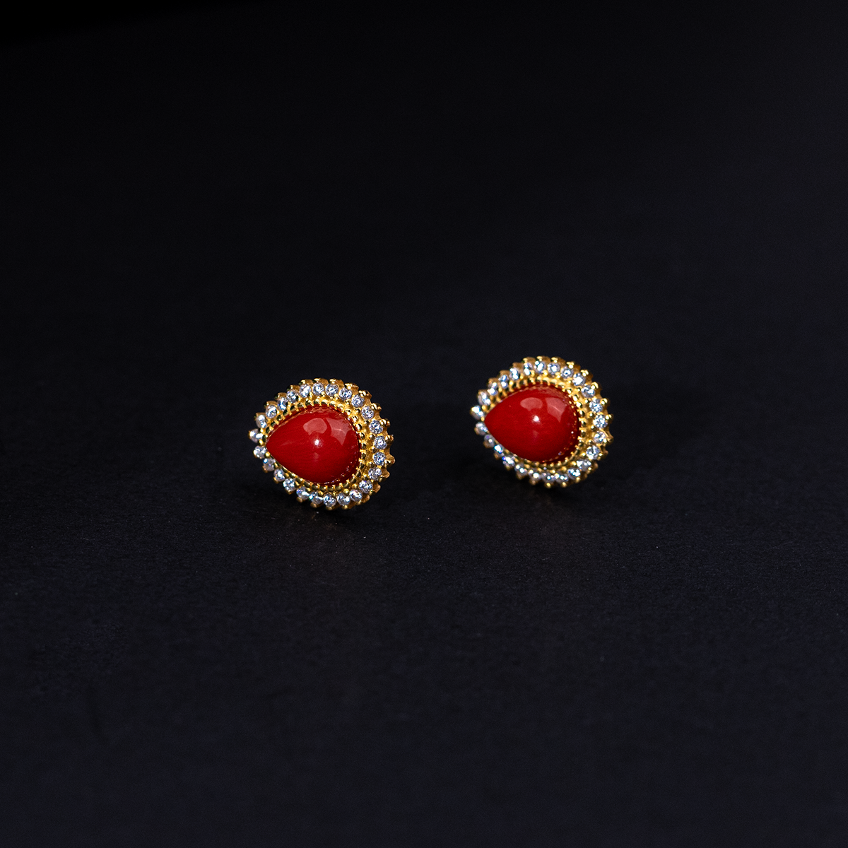 红珊瑚耳饰时尚独特气质沙丁水滴耳钉6x8mm（多样性发货）,珠宝/钻石/翡翠,珊瑚,淘宝优惠券,粉丝福利购,淘宝优惠卷