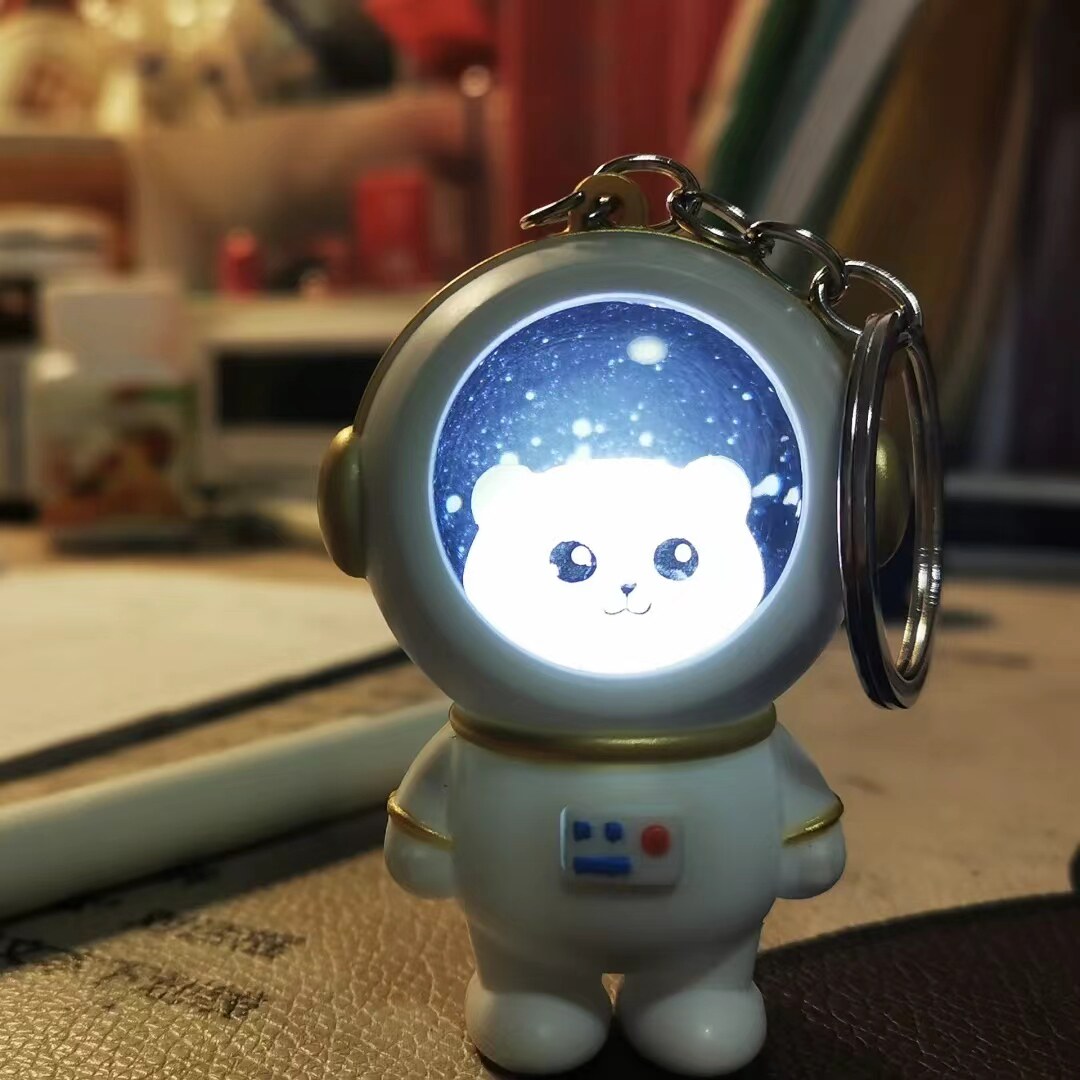 iloveyou发声玩偶星空小熊钥匙扣小夜灯挂件发光发声太空人装饰品