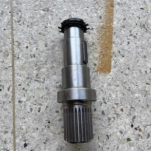 徐工随车吊回转减速机轴050F 050D轴齿吊车配件大全