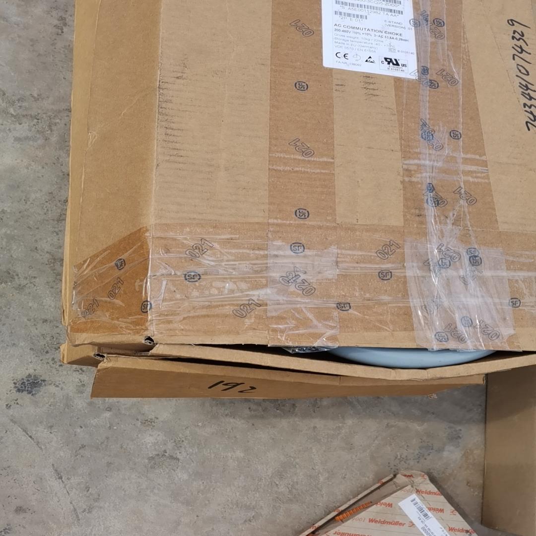 1P6SE6400-3CC05-2DD0新的懂行的来聊(崽崽配件）