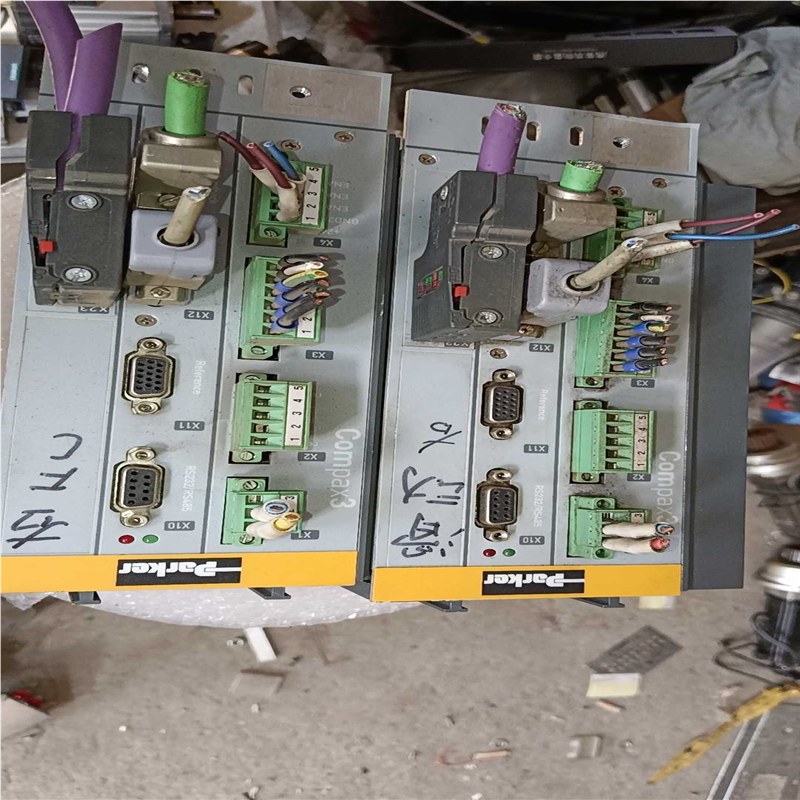 驱动器 C3S063V2F11 I20 T11 M00（卡套电子）