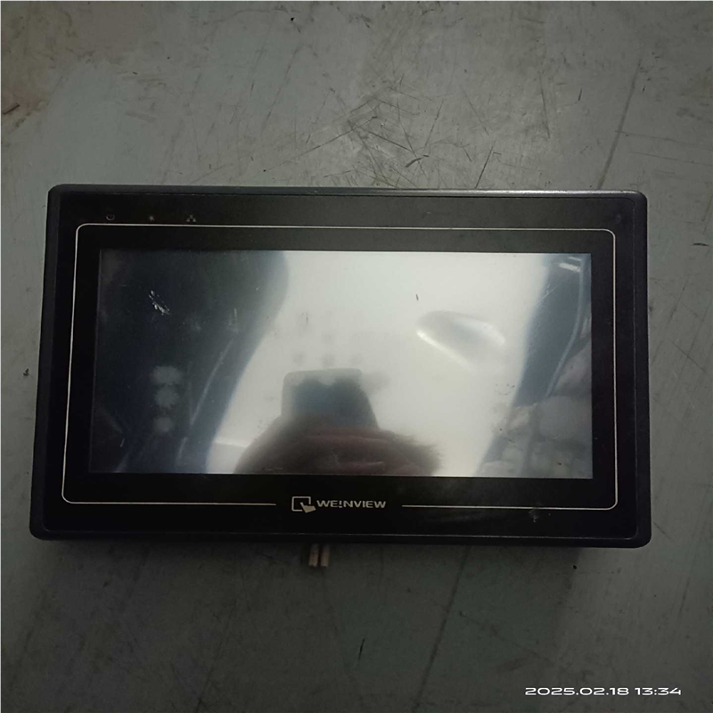 威纶通触摸屏   MT6100iV3WV成色如图（瓠子电子）