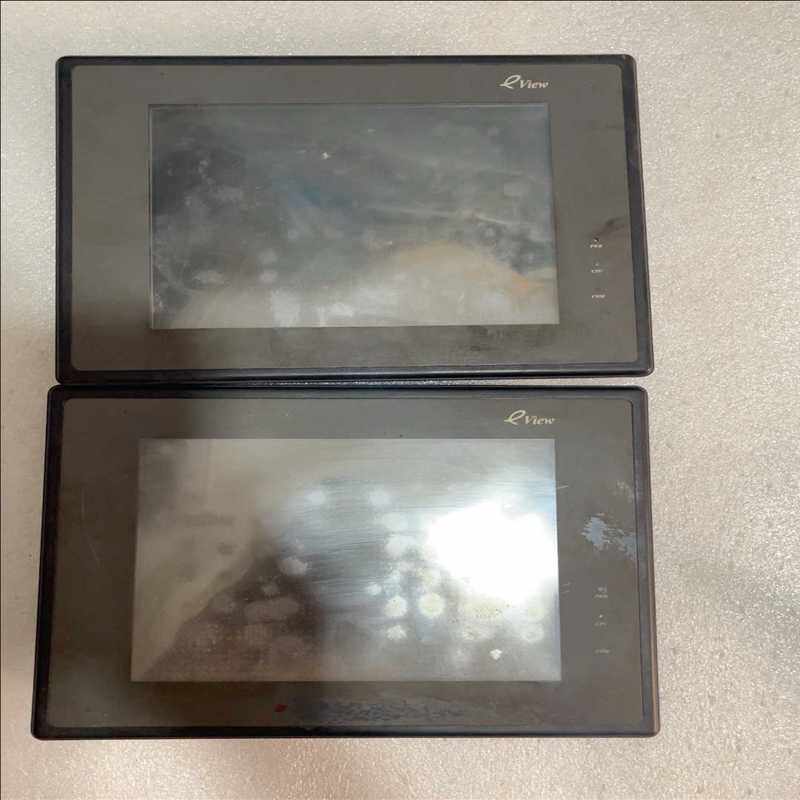 步科触摸屏MT510T两台10寸（崽载电子）