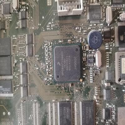 (议价)MPC855TCZQ66D4芯片一颗