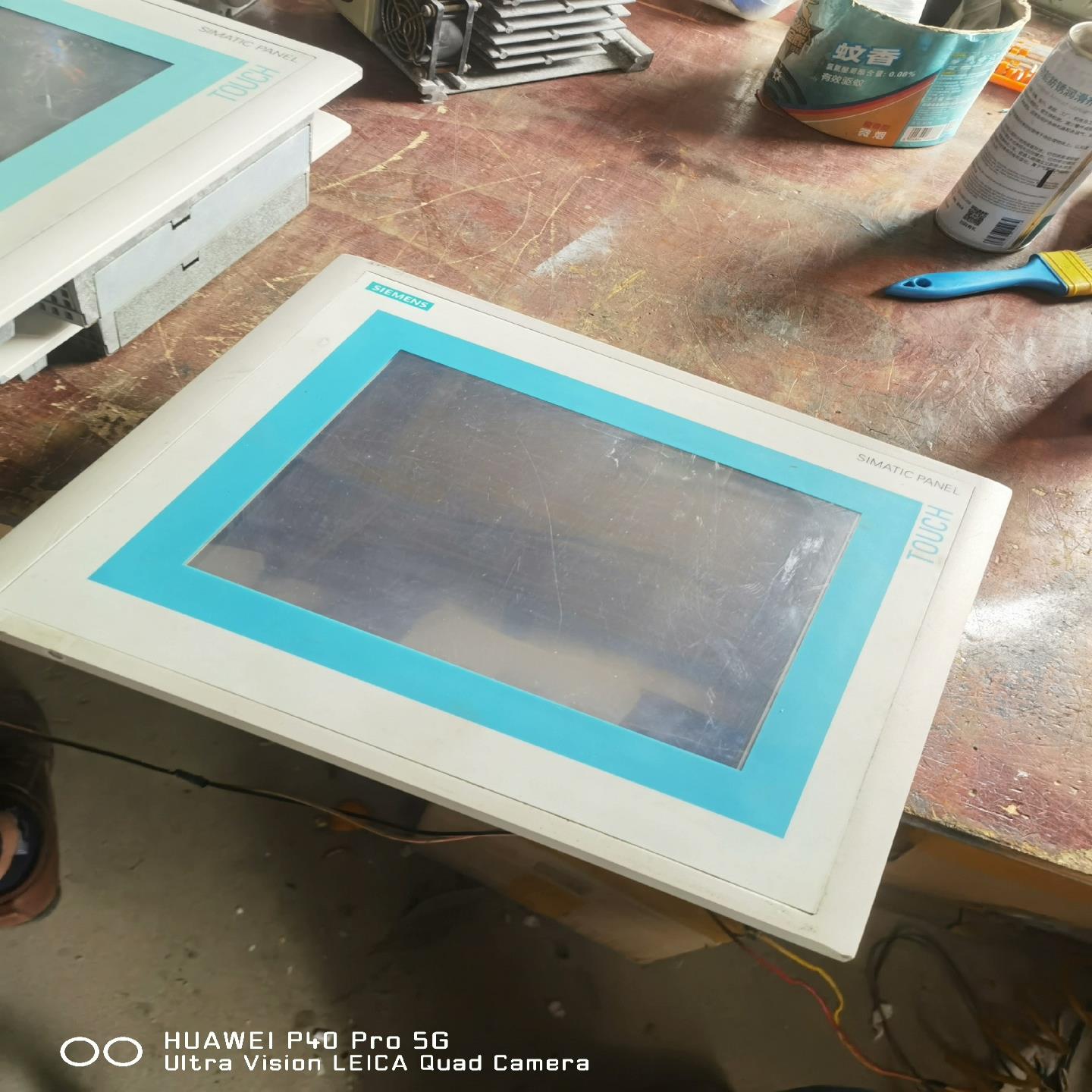 （议价）子触摸屏6AV6 545-0CC10-0AX0实物图 拆