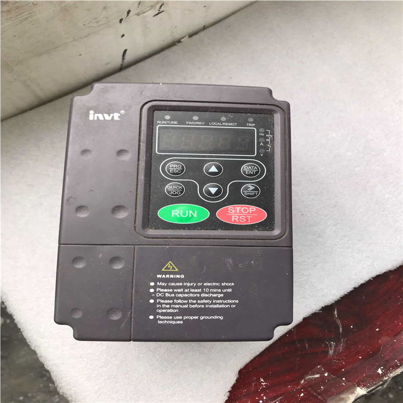 英威腾变频器CHE100-1R5G-4，380v,1.5KW(崽崽配件）