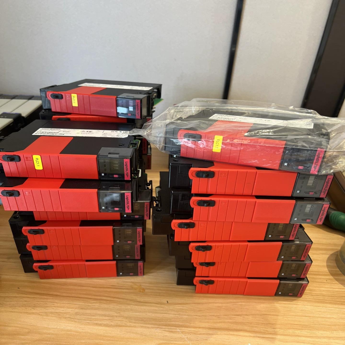 1756-L7SP，原装二手拆机 功能正常 成色漂亮，175（崽载电子）