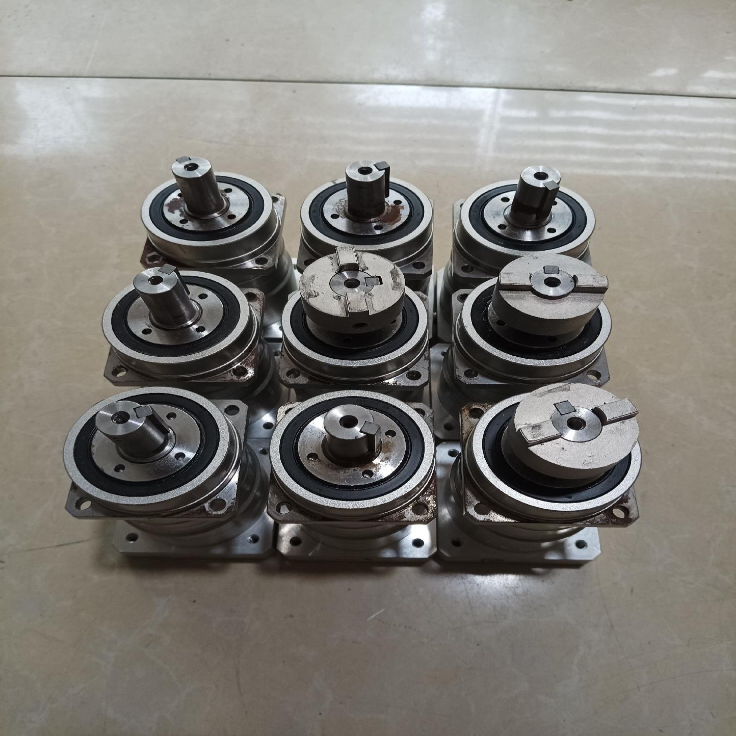 新宝减速机型号 VRS-060B-3-K3-14CA11议价