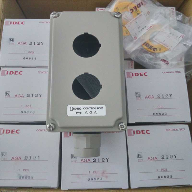 和泉电气控制盒 AGA212Y 2个30mm孔径开孔~议价