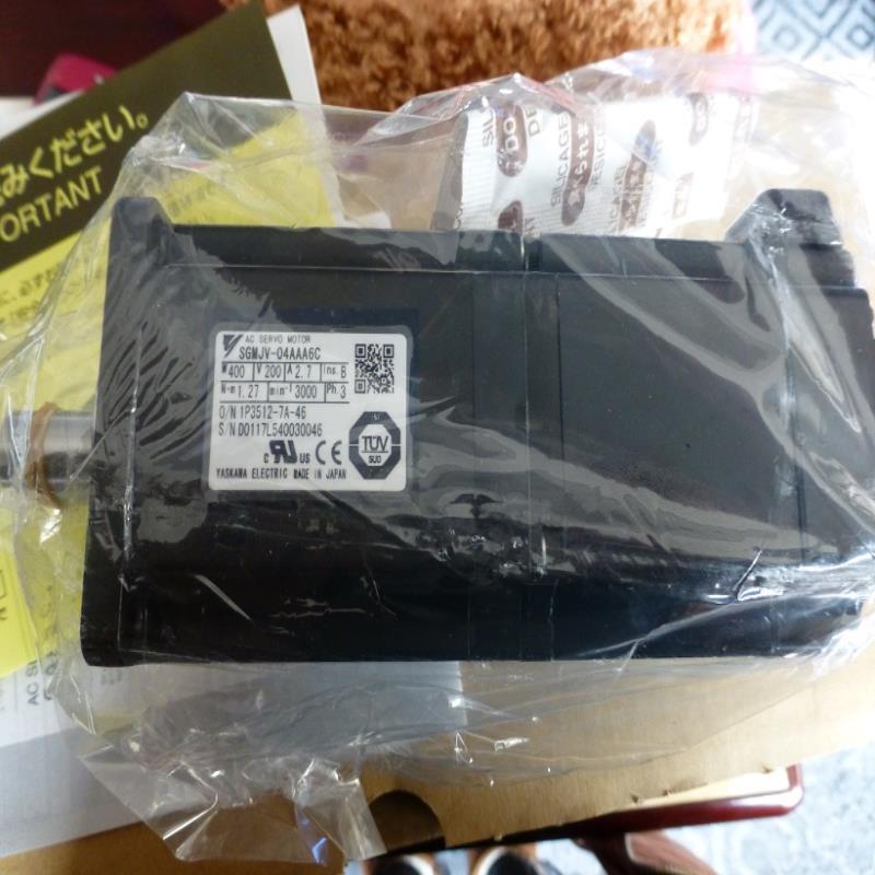 SGMJV-02ADA21、SGMJV-02AAA61/6C、SGMAV-02ADA21安川伺服电机~