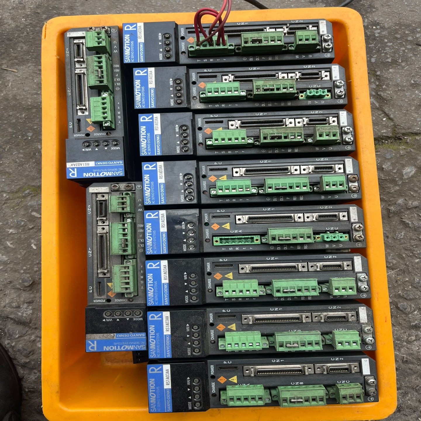 RS1A03AA一台RS1A03AAW二台RS1A03A议价