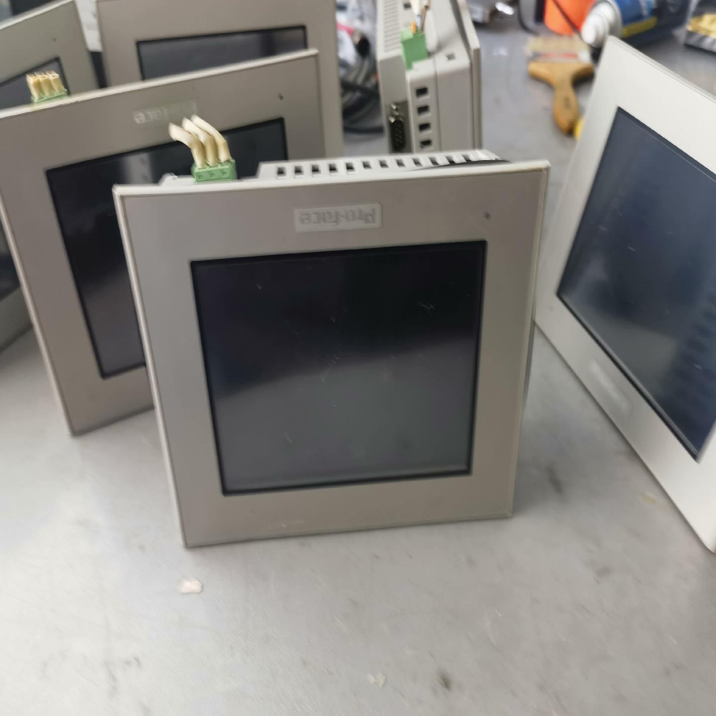 PFXGP4301TADW普罗菲斯触摸屏GP4301TW(崽崽配件）