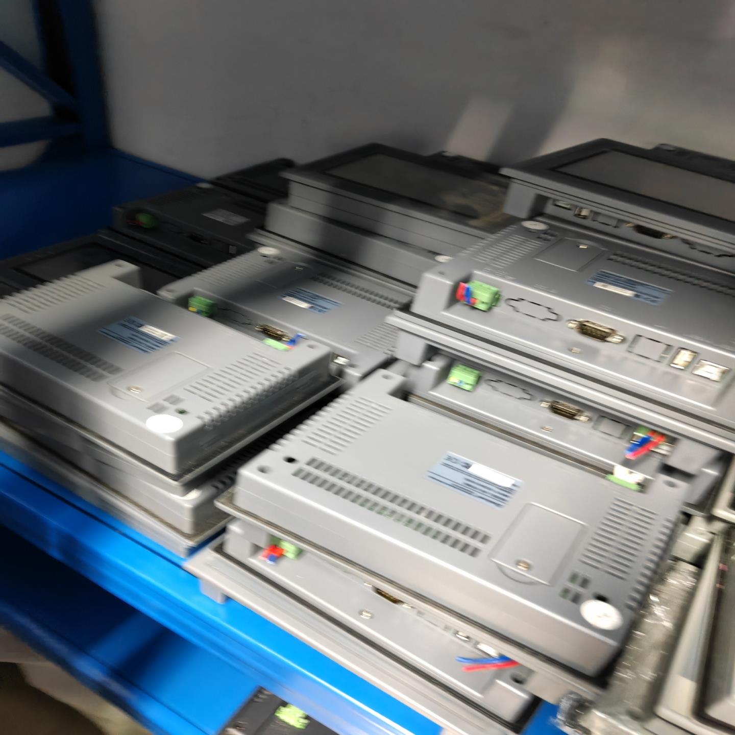 显控触摸屏，型号SK-070ME，仓库有30多个，，(崽崽配件）