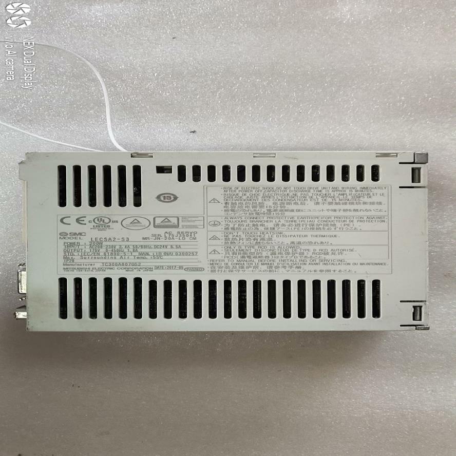 议价日本SMC驱动器LECSA2-S3 拆机成色不错，如图所示，