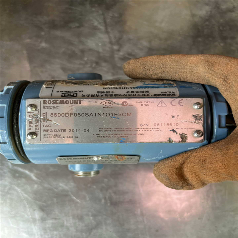罗斯蒙特表头8600DF060SA1N1D1E3CM，二手拆~议价