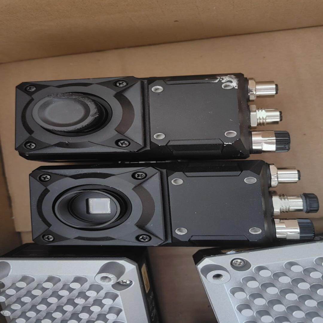 【汇生】OMRON  FHV7H-M004  实物  议价【议价