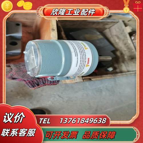 wESTING    SPEEDETEχSPEEDS