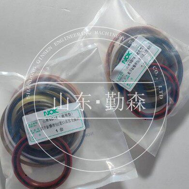 D65PX-15 发动机修包 6158-K1-9900  发动机修包  6158-K2-9900