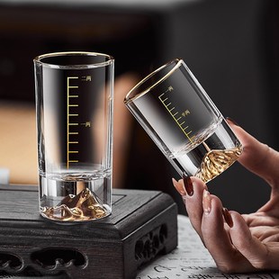 家用白酒x分酒器带刻度二两酒杯水晶玻璃烈酒 轻奢高档白酒杯套装