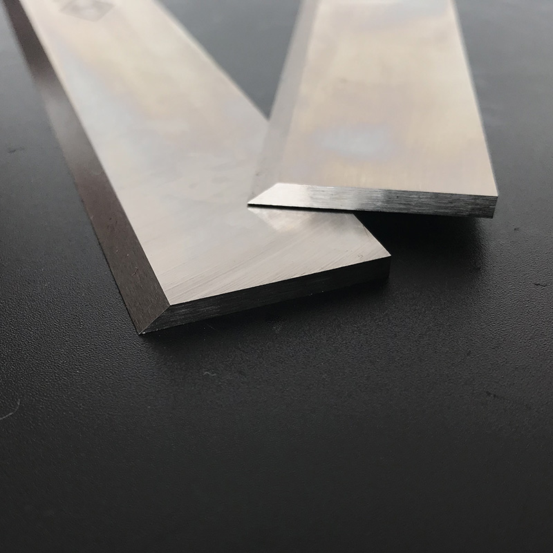 3*30*300特硬W18木工电刨刀片E高速钢平压刨刀片锋钢刨刃硬木刨刀