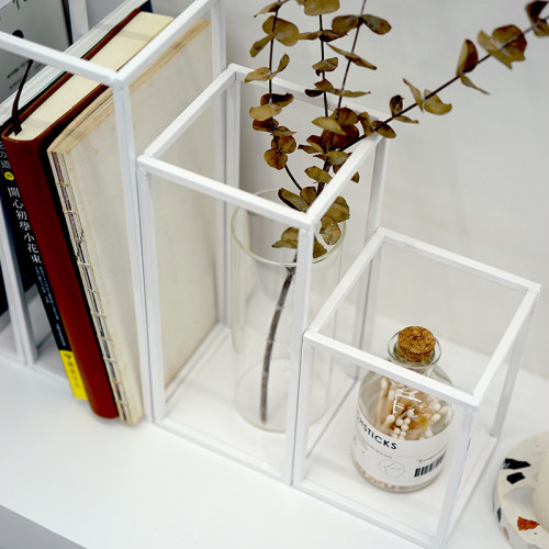 设计感个性书架 铁艺几何u造型 样板间展示架 几何线条造型软装