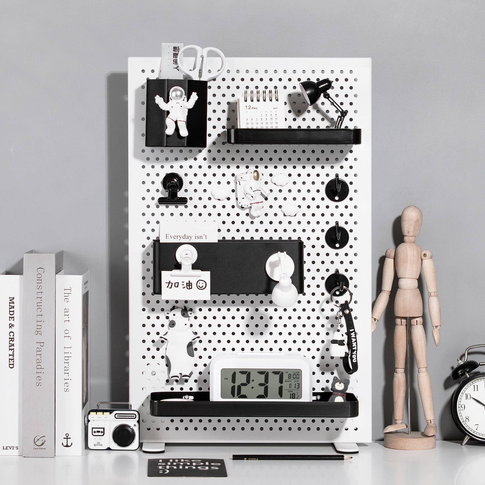 未默集舍铁艺桌面洞洞板立式置物架北欧免打孔办公书桌展示收纳架