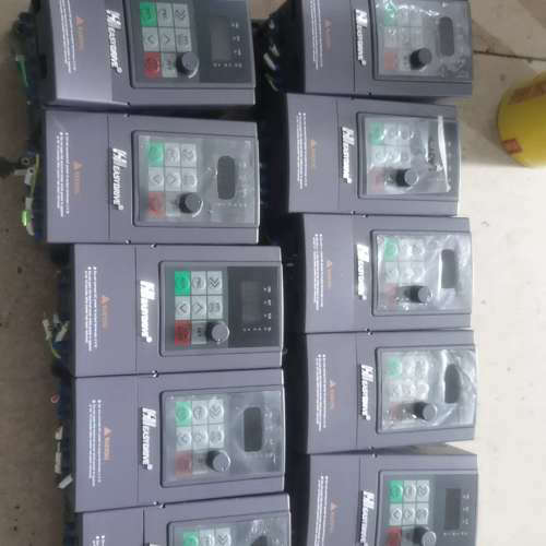 议价变频器MI-S-2S0007M,220V0.75的一