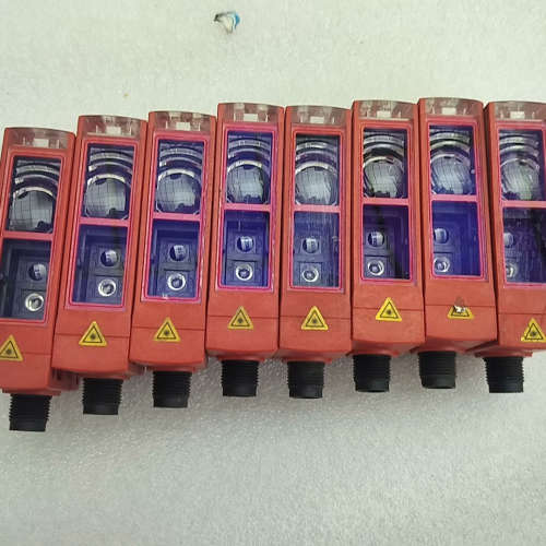 议价HT46CL2/6G-M12背景抑制传感器，成