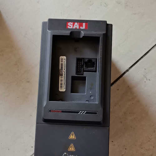 议价三晶变频器 VM1000B-4T7R5GB 0.75KW 3