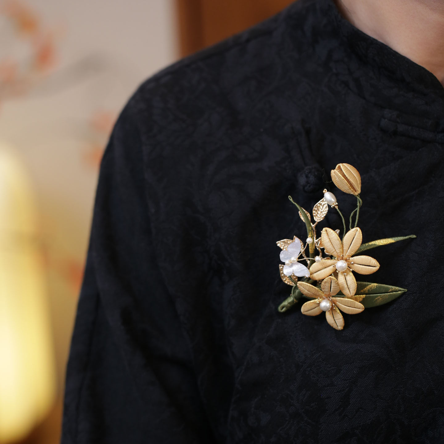 黄色胸针羊绒大衣缠花胸花中式点缀别针卡扣衣服扣针西装旗袍装饰