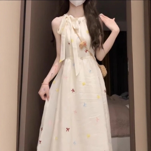 甜美蝴蝶结碎花连衣裙女夏季 法式 小个子收腰显瘦海边度假仙女长裙