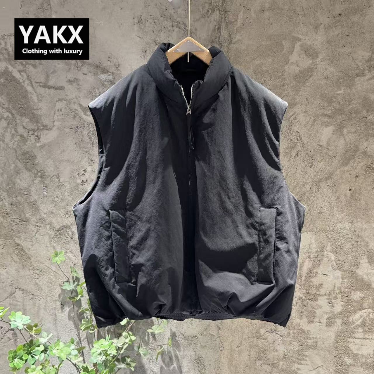 高端纯色立领羽绒马甲男士秋冬季2025新款白鸭绒保暖坎肩外套男款,男装,羽绒马甲,淘宝优惠券,粉丝福利购,淘宝优惠卷