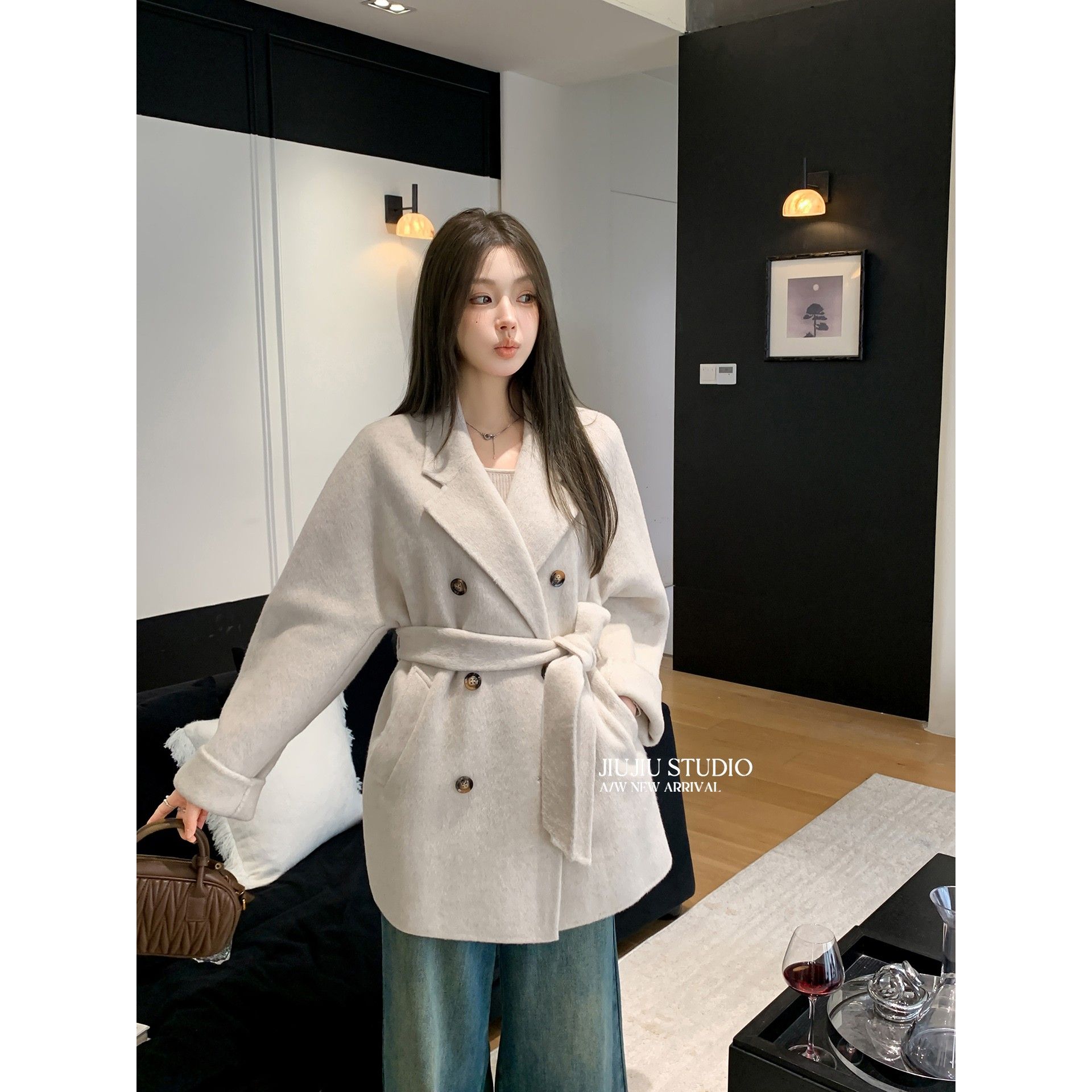 101801经典双面羊毛大衣女高级感慵懒赫本风秋冬羊绒短款毛呢外套