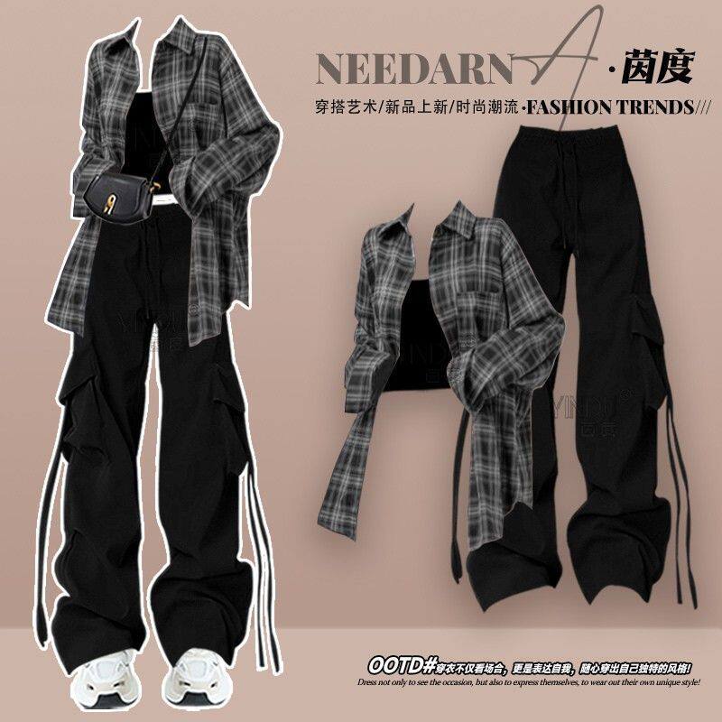 春季穿搭高级感休闲运动套装女小个子学院风又a又飒工装裤三件套