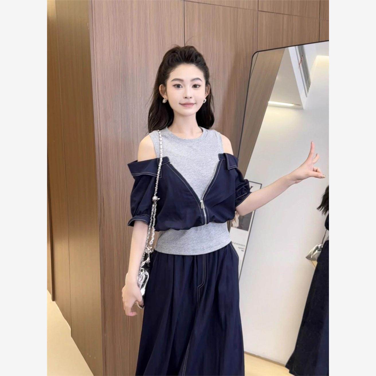 2025夏季新款时尚气质设计感撞色牛仔套装女洋气露肩上衣半身裙,女装/女士精品,时尚套装,淘宝优惠券,粉丝福利购,淘宝优惠卷