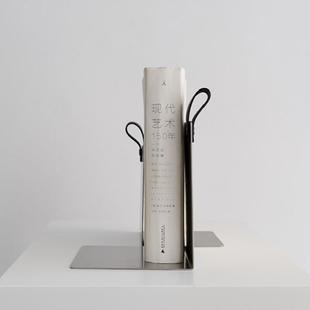 现轻摆奢创靠意L型金属书代书档样板UWZ房售楼处书房书桌装饰品设